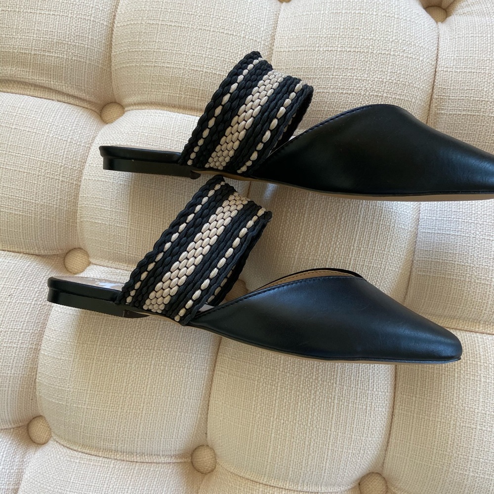 NWT Black mule slides